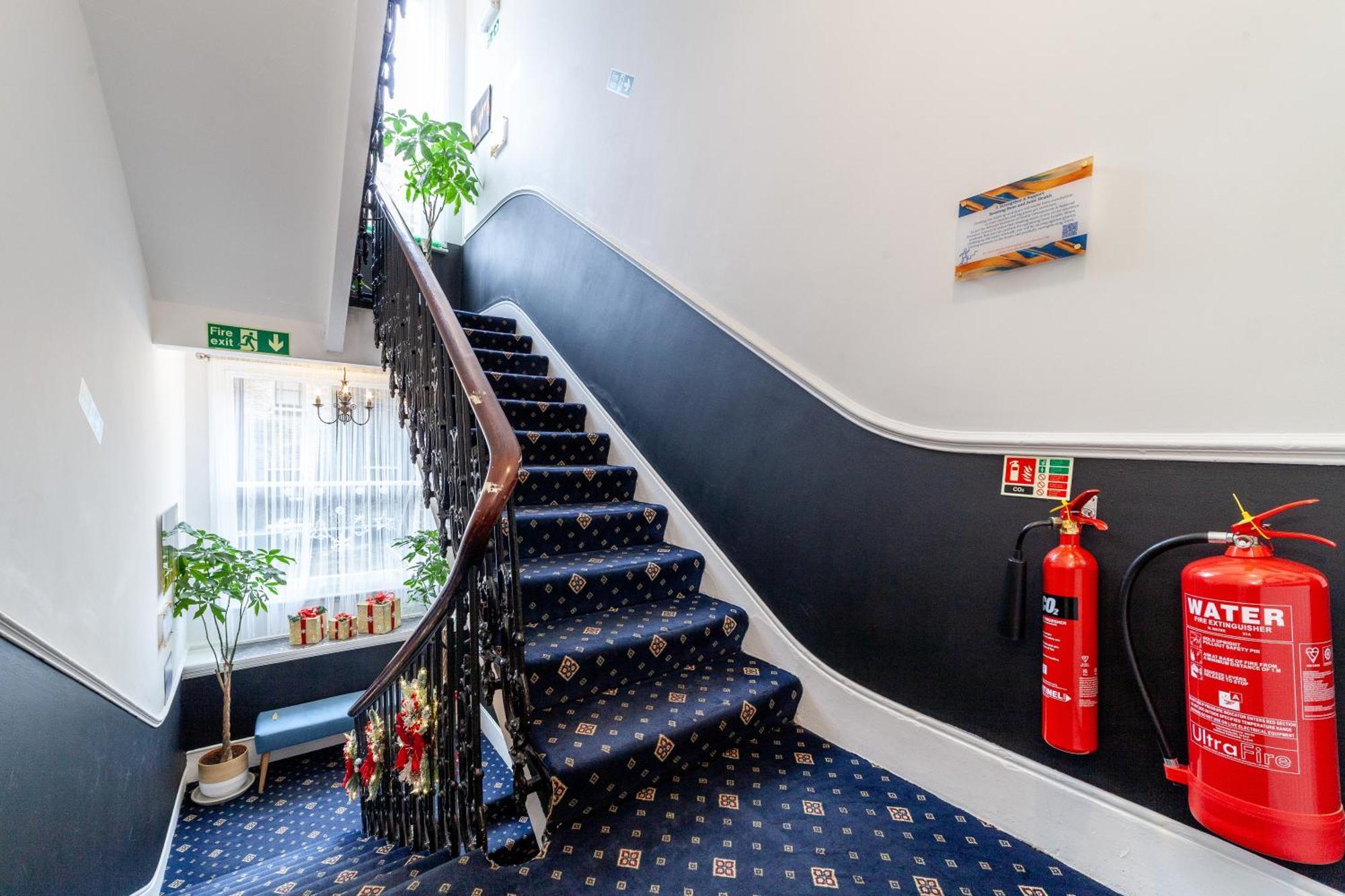 Jubilee Hotel Victoria Лондон Екстер'єр фото